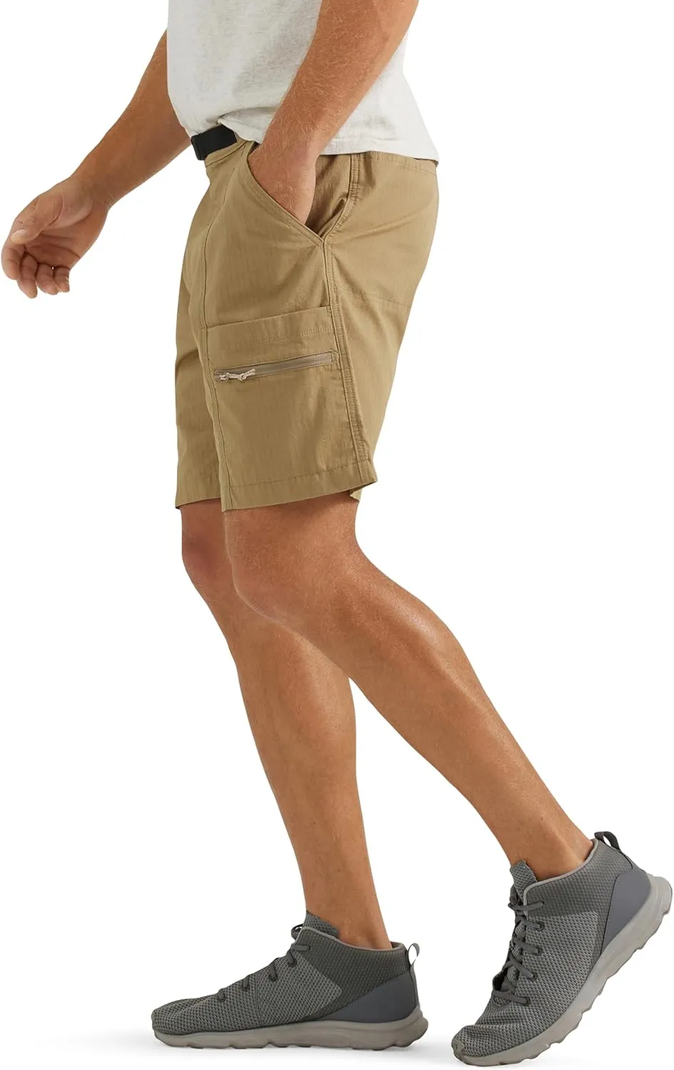 ATG by Wrangler Men's Relaxed Fit Belted Canyon Cliff Shorts