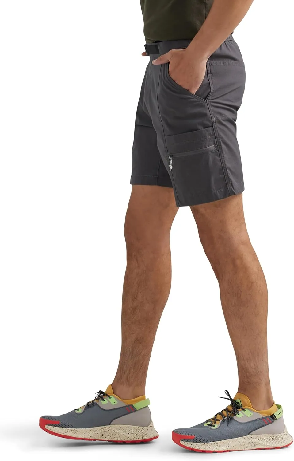 ATG by Wrangler Men's Relaxed Fit Belted Canyon Cliff Shorts