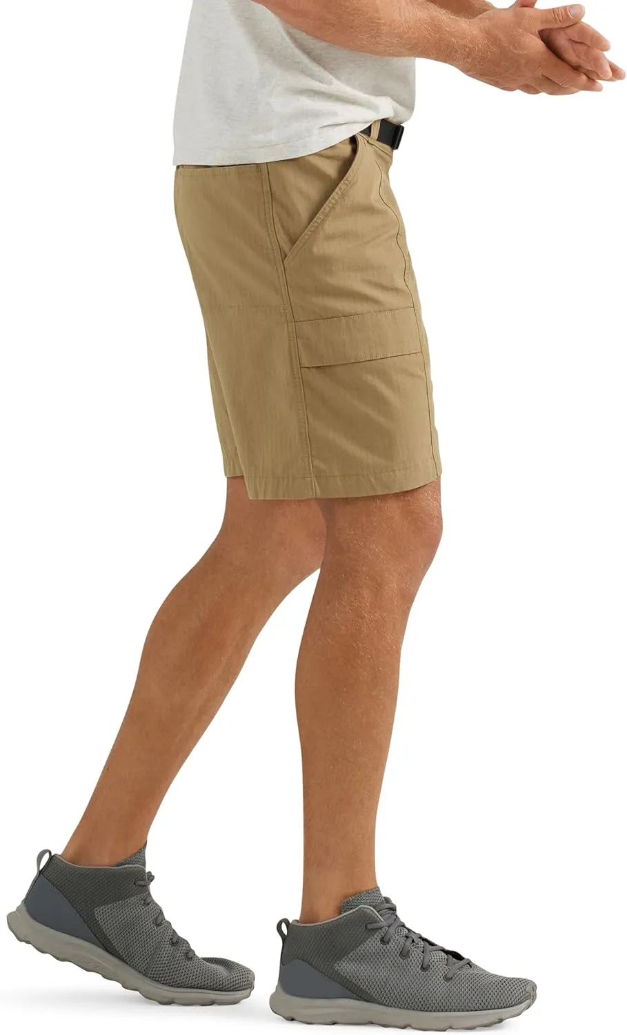 ATG by Wrangler Men's Relaxed Fit Belted Canyon Cliff Shorts