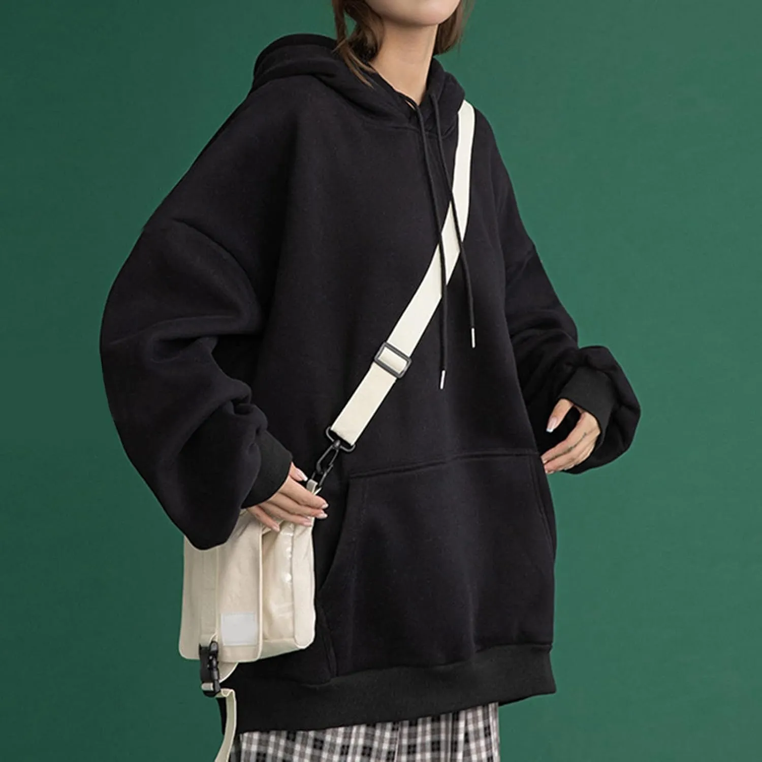 Long Sleeve Simple Hoodies for Women Slouchy Fit Casual Hooded Sweatshirt Fall Comfy Drawstring Tops with Pockets