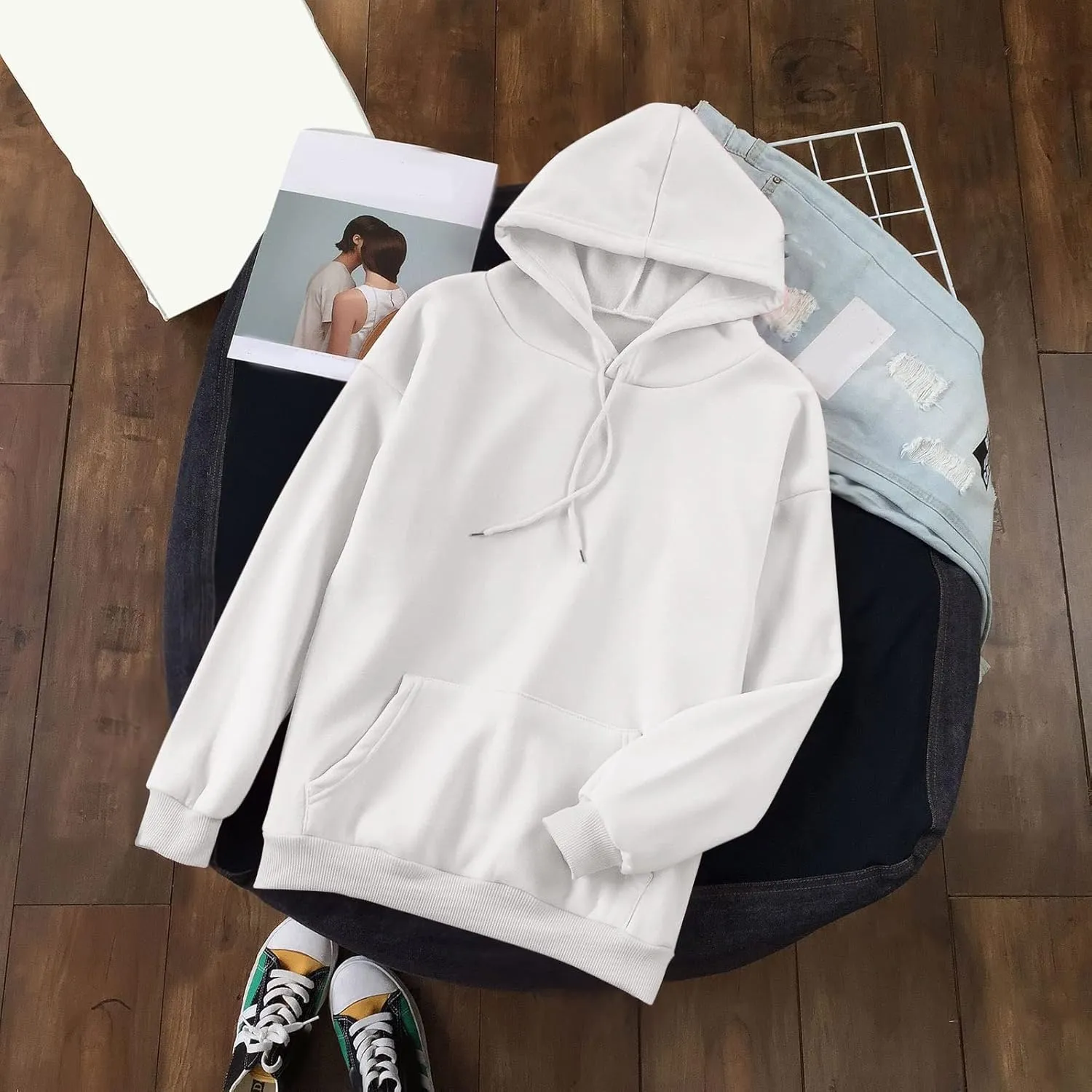Long Sleeve Simple Hoodies for Women Slouchy Fit Casual Hooded Sweatshirt Fall Comfy Drawstring Tops with Pockets