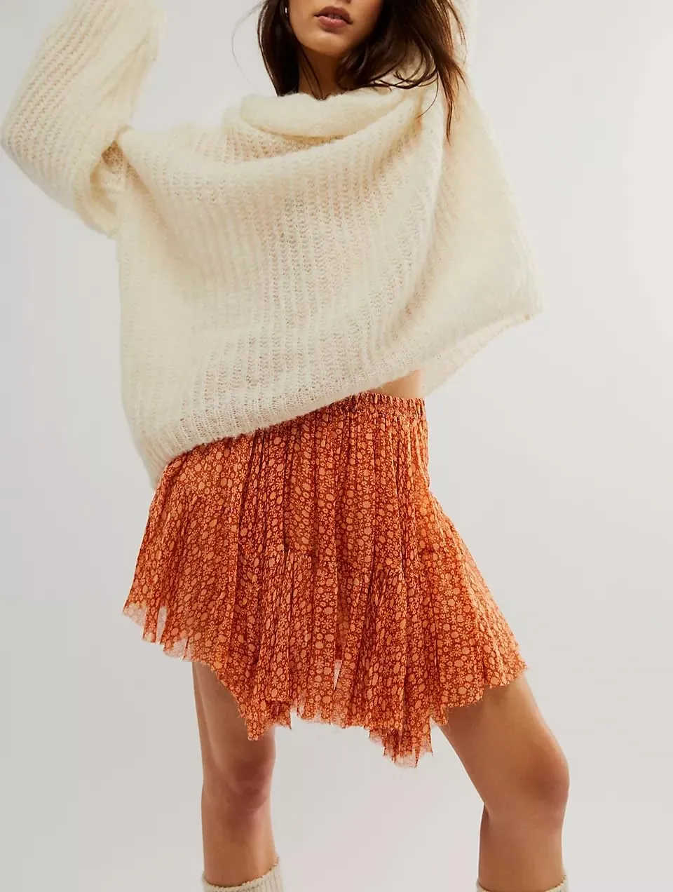 Womens Low Rise Lace Mini Skirt Y2k Pleated Ruffle Short Skirt Flowy Asymmetrical Underskirt Fairy Half Slip Skirts
